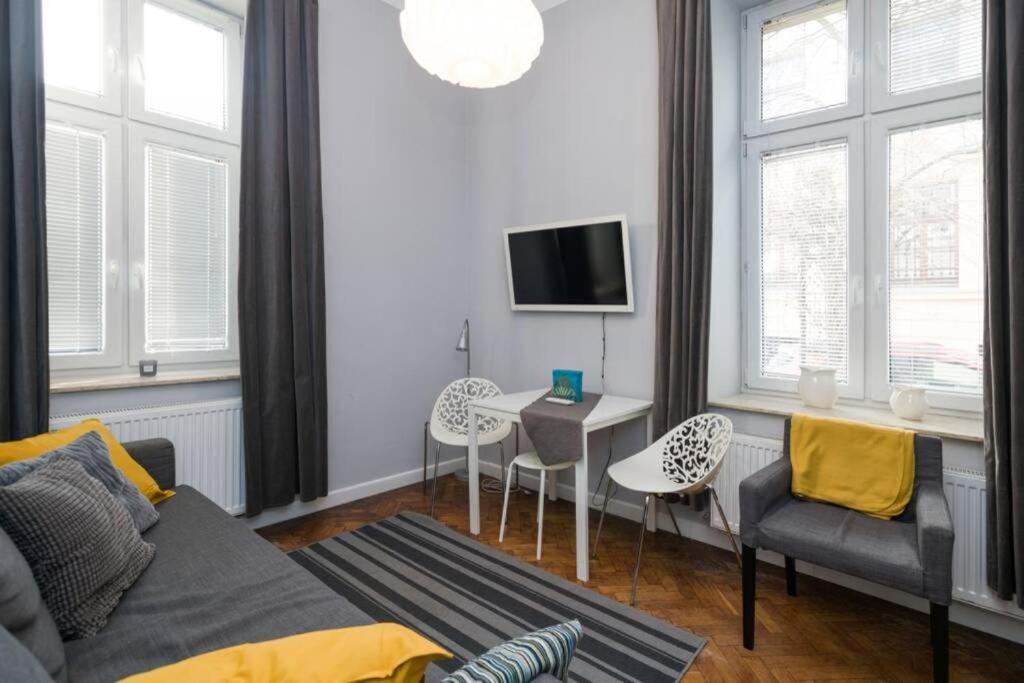 Perfect Place To Stay In Krakow City Center 28M2 W1 מראה חיצוני תמונה